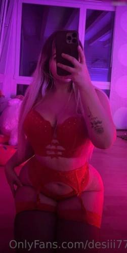 Desiii77 desithekawaiipotato on nudesceleb.com